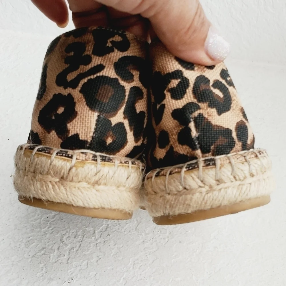 AQUA Women's Beau Espadrille Leopard Fabric Shoes
